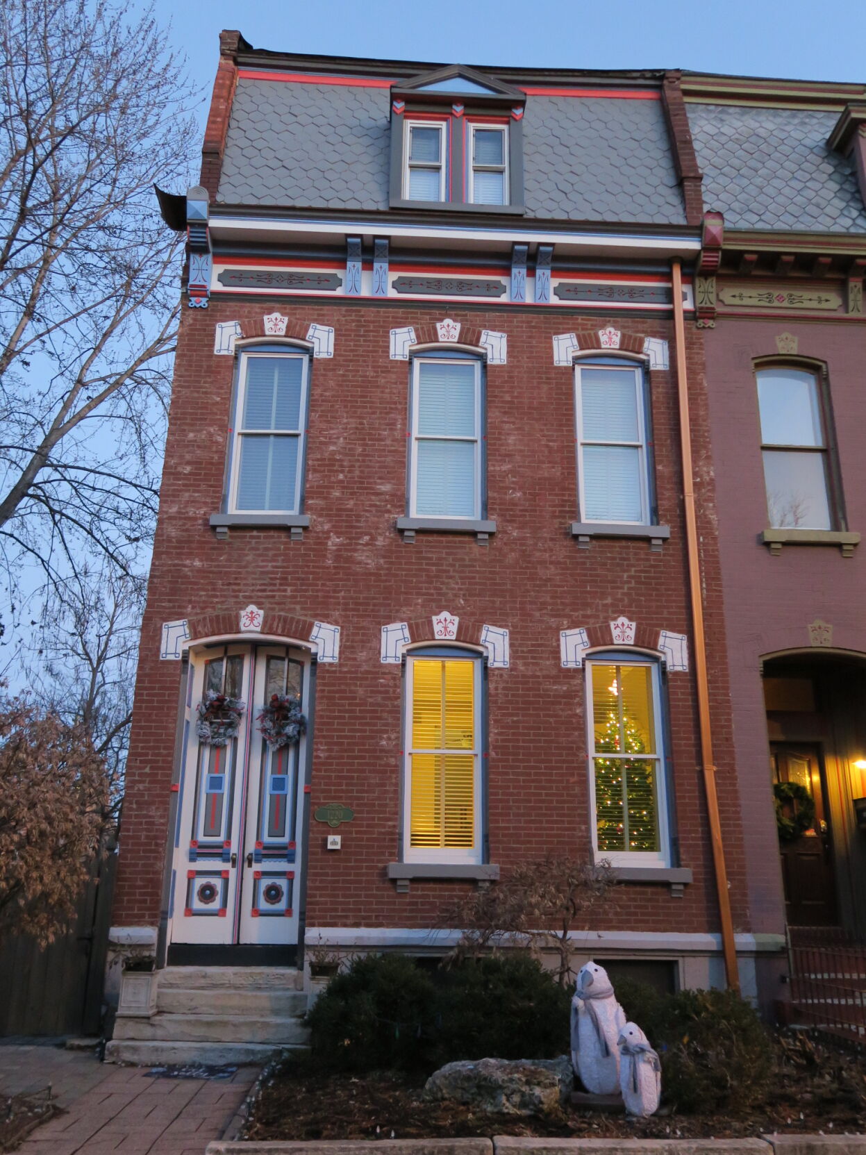 Lafayette Square photo by B. Bastian